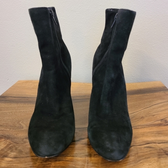 Pour la Victoire Ravel Suede Black & Blue Wedge Booties - Picture 2 of 15